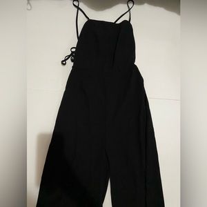 New!! Forever 21 Black jumpsuit Size: M